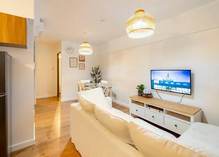 Coastal Inspired 2br I Fast Wi-fi I Near Bgc Appartement *