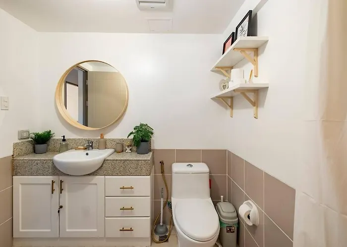 Coastal Inspired 2br I Fast Wi-fi I Near Bgc *